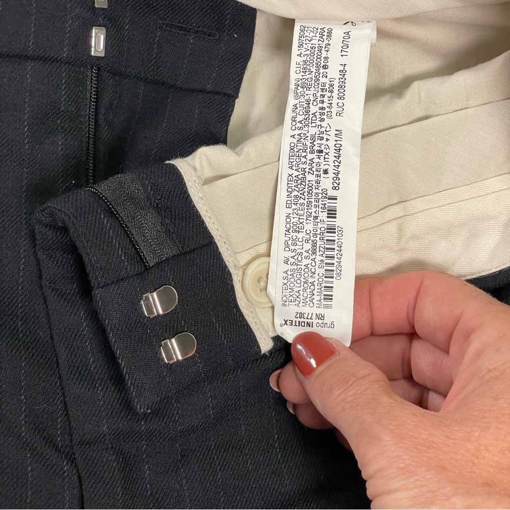 ZARA Navy Pinstripe Dress Pants Women’s Size 32” Flare Trousers Classic Workwear - Picture 6 of 7
